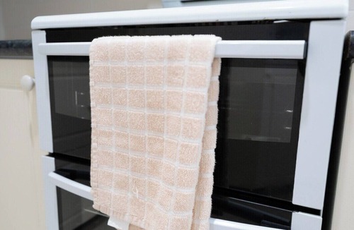 Mount Hunter House | 3BD Exclusive Manor Retreat Farm