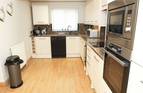 Ridgeway House | 3BD Home in South Yorkshire