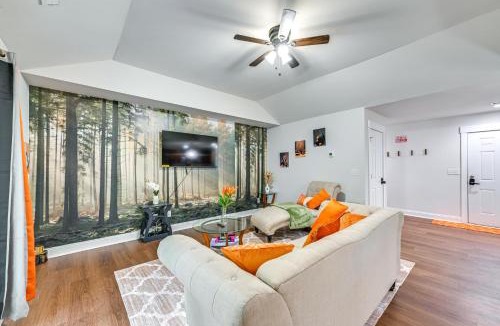 Paw Creek House | 3BD House w/Quiet Living, City Access: 6Mi to DTWN