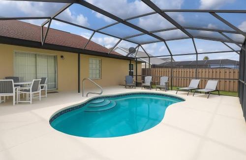 Indian Wells House | 3BD Lakeview House with Pool Dsney