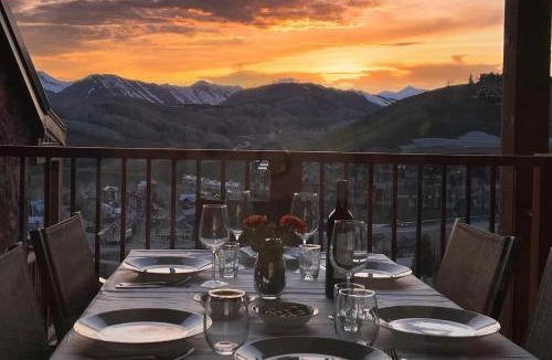 Mount Crested Butte Apartment | 3BD - Located At Trailhead - Mountain Views