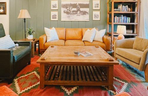Mount Crested Butte Apartment | 3BD - Located At Trailhead - Mountain Views