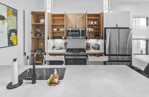 OST - South Union House | 3BD Spacious Retreat Fast Wi-Fi, Parking, Gym