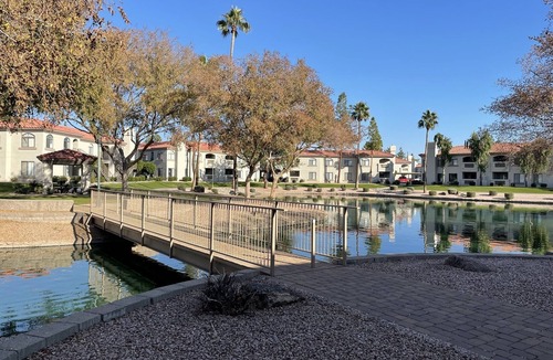 Superstition Springs Condo | 3bd Waterfront Resort Gated Community