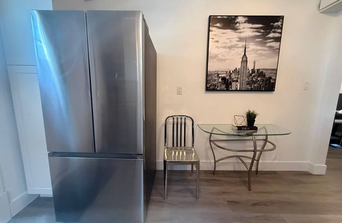 Saskatoon Downtown House | 3BDR Entire House 1BLK to River/5min Walk to DTWN