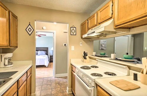 Highlands - Perkins Condo | 3Bed/3Bath Condo 3 miles from LSU