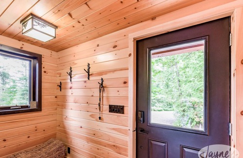 Seguin Cottage | 3bed 3bath cottage on Maple Lake! Incredible Sunsets! SW Exposure!