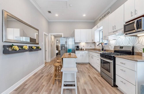 Washington Ave./ Memorial Park House | 3BED/3BATH in Houston's Heart: Heights-Montrose-Downtown