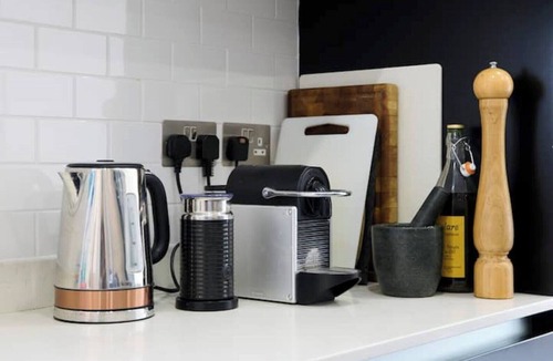 Bruce Grove House | 3bed mod Victorian Conversion + sun Filled Garden