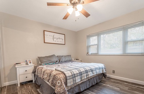 St. Louis House | 3Bedroom/1.5Bath Close to Local Hospitals