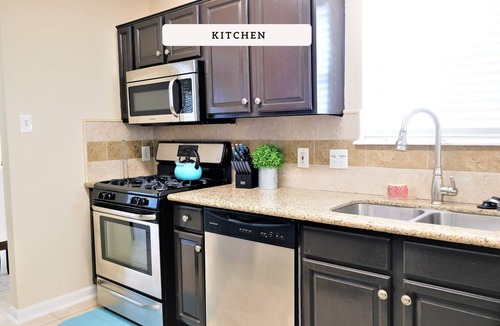 Stafford House | 3Bedrooms,5 Beds ❤ Near Downtown