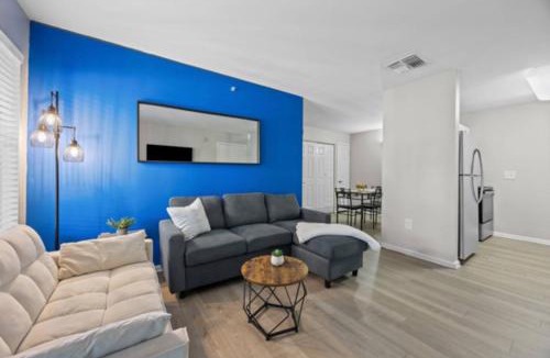 Pleasant Valley Apartment | 3BEDS, Resort, Pool, near UT 5mins to Downtown