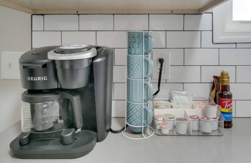 Columbus Villa | 3BR 1.5BA, Renovated, Full Unit