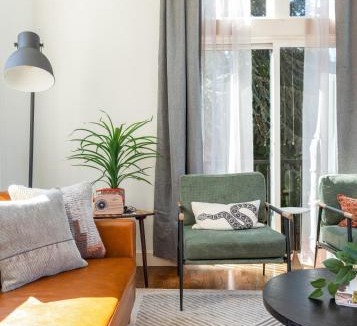 Seattle Metro Area House | 3BR 2.5BA The Orcas Parkside