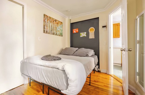 Hoboken House | 3br/2ba Garden Apt w Yard+Laundry