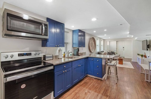 Ventnor City Apartment | 3BR/2BA Unit Just Furnished