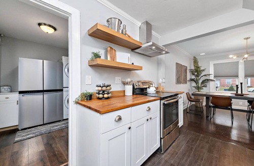Fairway House | 3BR 3BA Fairway Home Dog-Friendly Fenced Yard