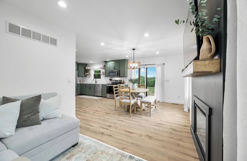 Vallonia House | 3BR/3BA Peaceful Retreat - Fire pit & Game room