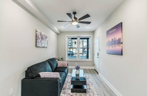 Philadelphia House | 3BR/3Bath Bi-Level Apt near CHOP