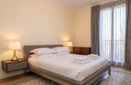 7th Arrondissement Apartment | 3BR Alexandre 3 La Tour Maubourg