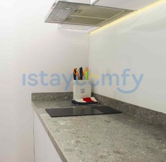 Lubuk Baja Apartment | 3BR Aston Residence 2001 City and Sea View