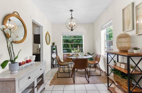 Miami Shores House | 3BR Boho Style Home w Private yard & Firepit