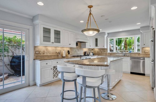 Woodbridge House | 3BR Coldbrook Oasis｜Private Pool｜BBQ Area｜Garage Access｜Washer&Dryer #42225