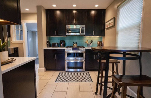 Southeast House | 3BR DC Retreat - Close to National Mall, Sports & Concerts