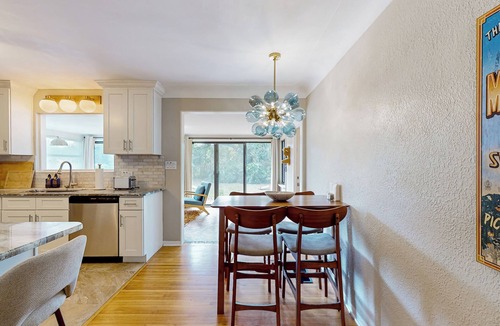 Mount Dora House | 3BR Dog-Friendly House, Central A/C, Cornhole