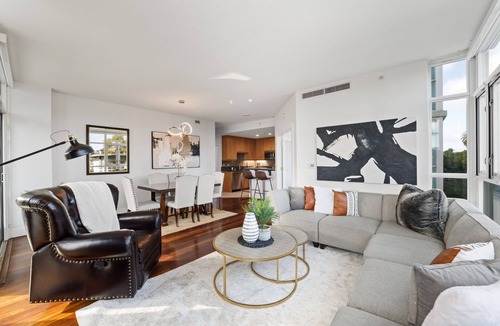 Cortez Hill Apartment | 3BR Downtown Peaceful Corner
