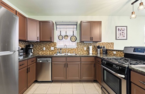 Montopolis House | 3BR East Austin Home with Private Yard, Near Downtown & Airport