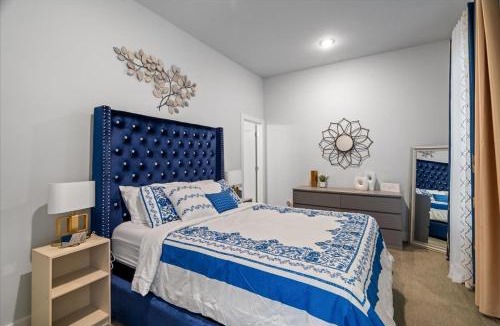 Houston House | 3BR Ensuite in Galleria 15 Min to FIFA Sleeps 6