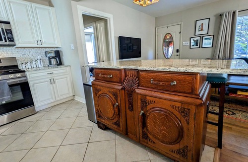 West San Antonio House | 3BR Family Home Near Downtown & Lackland AFB - Sleeps 8