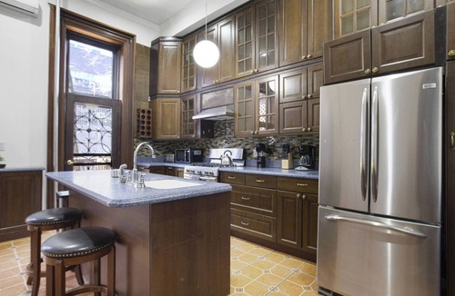 East Harlem Apartment | 3BR |Game Room| Backyard| Ask about Fall Discount
