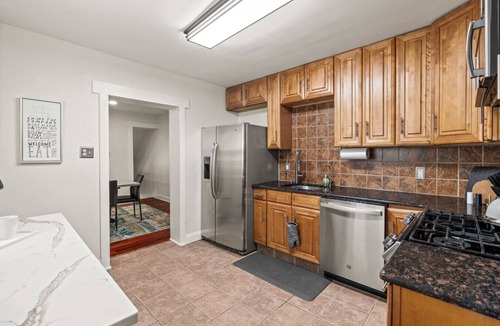 Southwest Center City House | 3BR Gem in Graduate Hospital