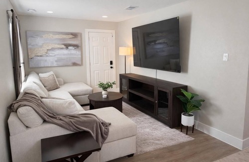 Central Arlington House | 3BR Home 1.3mi from AT&T Stadium-World Cup Ready!