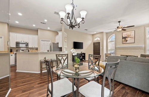 Euless House | 3BR Home Near AT&T Stadium Ideal World Cup Hub