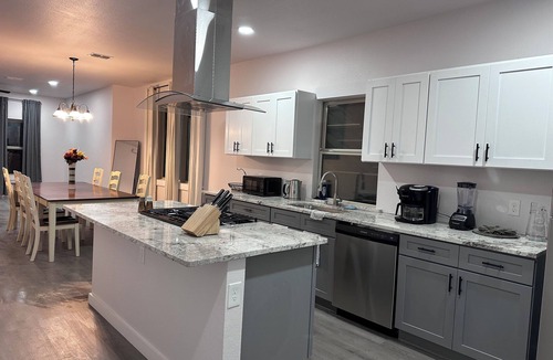 Highland Park House | 3BR Home Near Downtown San Antonio & River Walk