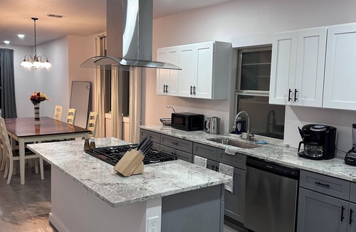 Highland Park House | 3BR Home Near Downtown San Antonio & River Walk