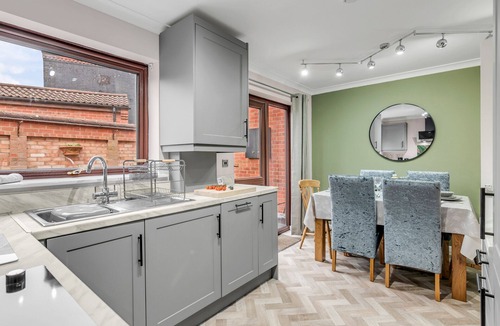 Norwich House | 3BR Home | Parking | Dart Board | Pet Friendly