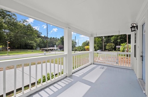 Kennesaw House | 3BR Home w/WiFi & Office Space