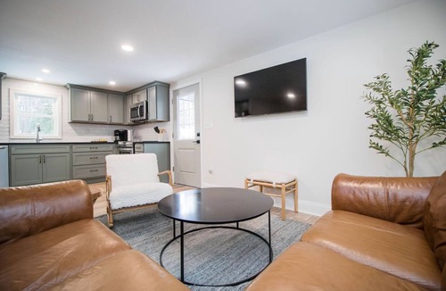 Wolfeboro House | 3BR House w/backyard 5 min to Beautiful Downtown Wolfeboro