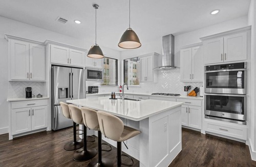 Rowlett House | 3BR Lake House in Rowlett