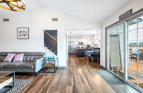 Old Hickory House | ‼️3BR Lakefront in Nashville w/BBQ & Hot Tub
