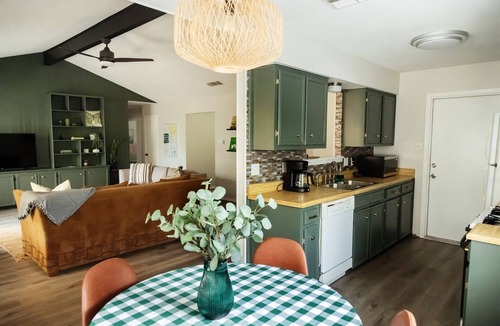 Leander House | 3BR Leander Retreat | Lake Travis Access