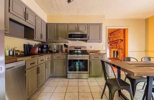 Fortson House | 3BR Military Home Backyard Grill 15min to Ft Moore