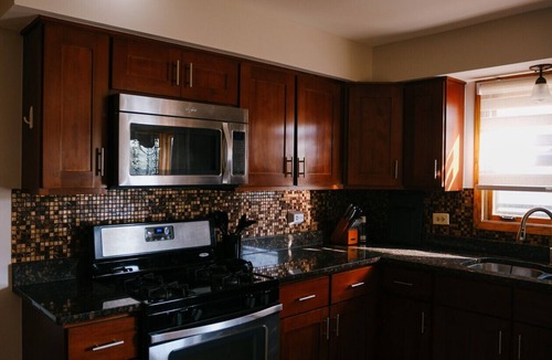 Dunning Apartment | 3BR Modern Apt Gym Workspace Quiet Location