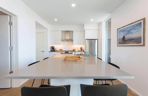 Egg Harbor Condo | 3BR Modern Duplex · Walk to Downtown Egg Harbor
