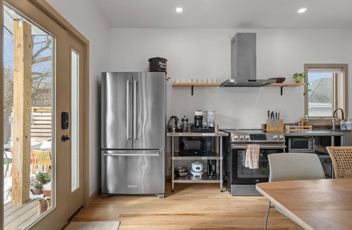 Westerly House | 3BR New Modern Westerly Home – Walk to Downtown