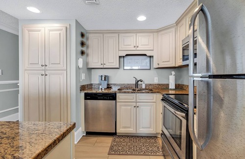 Garden City Resort | 3BR Oceanfront Condo Pools Steps to Beach